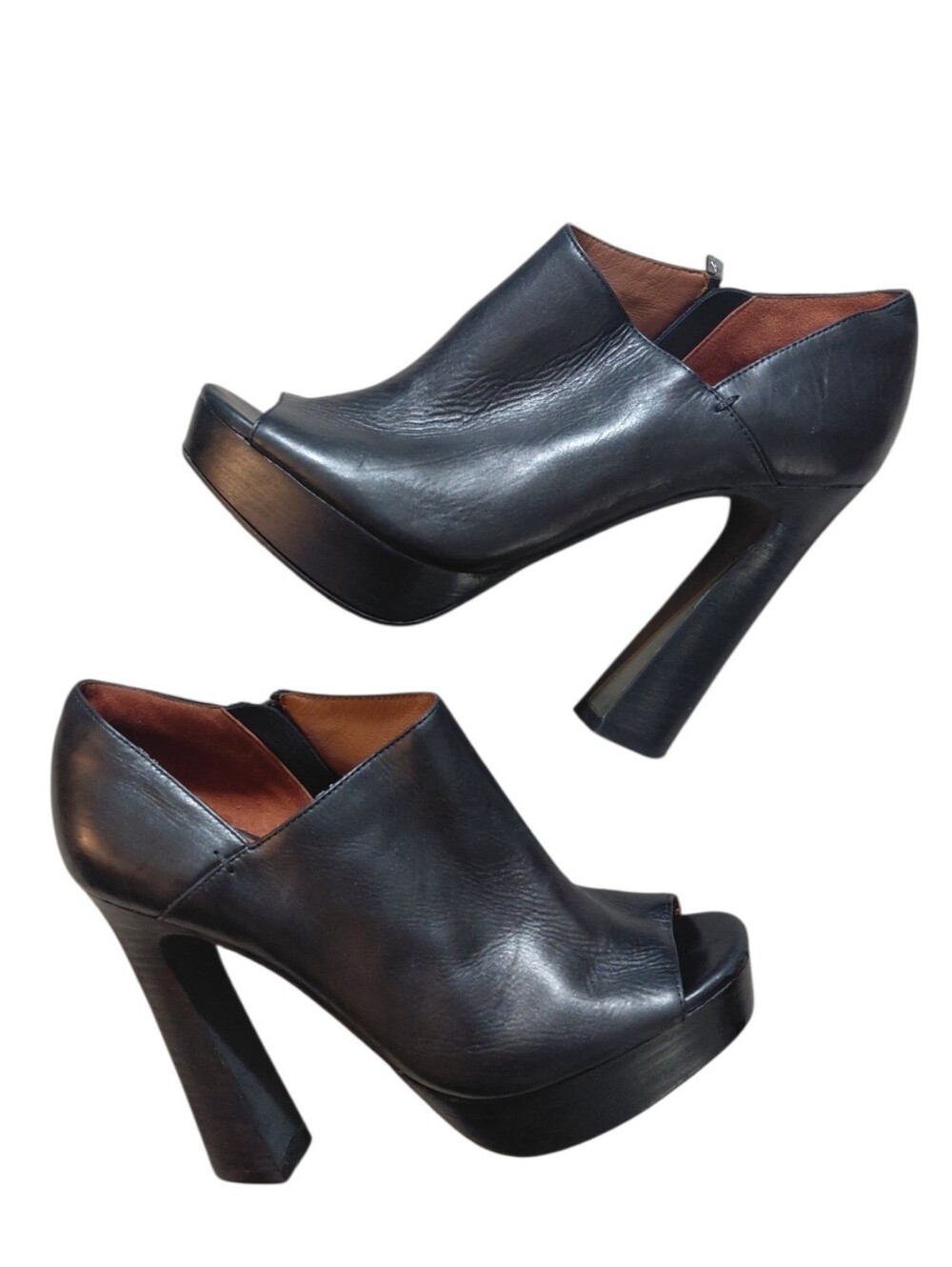 Kenneth Cole Black Leather Peep-Toe Platform Heels